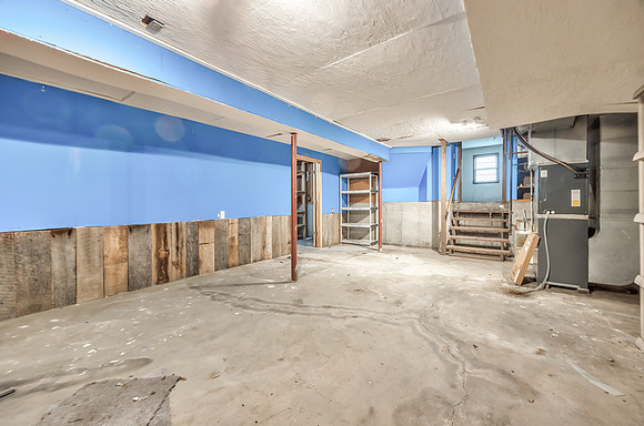 817ELaytonDr-20