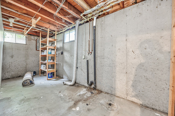 817ELaytonDr-21