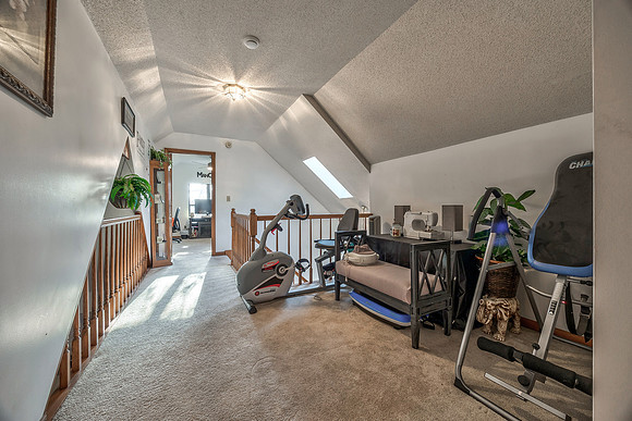 1106SycamoreRidgeDr-32
