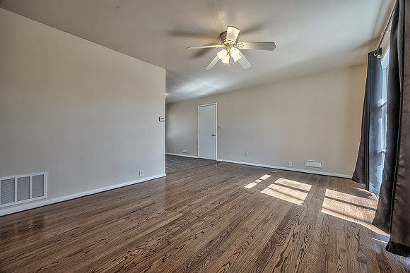 7700E112ST-8
