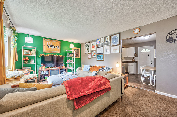 309SWMorelandST-6