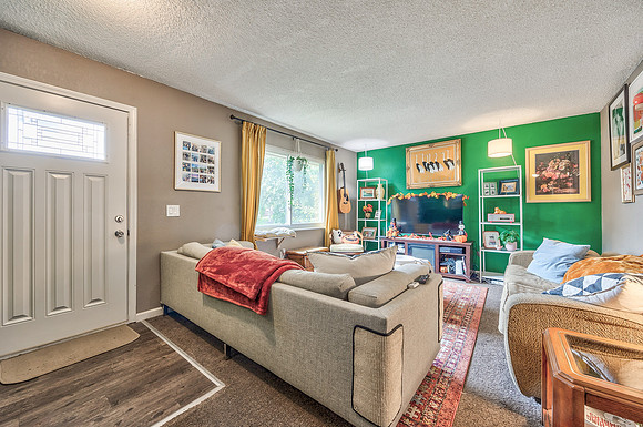 309SWMorelandST-5