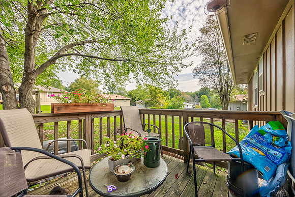 309SWMorelandST-21
