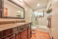 7736WestgateDr-10