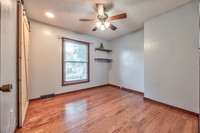 7736WestgateDr-11