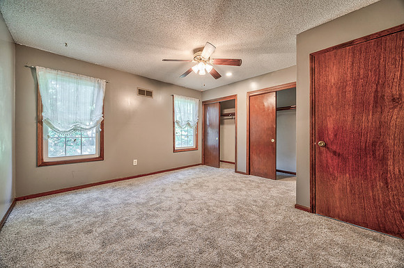 7736WestgateDr-16