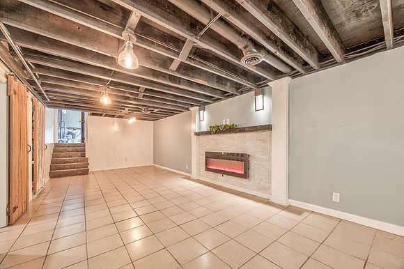 7736WestgateDr-22