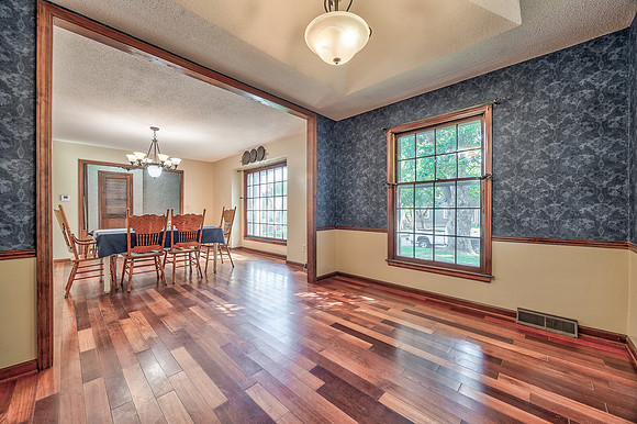 7736WestgateDr-20