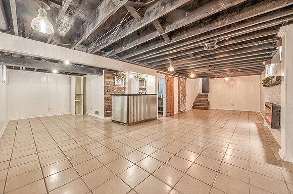 7736WestgateDr-24
