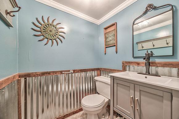 7736WestgateDr-26