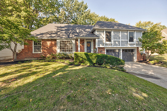 7736WestgateDr-39