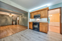 9712 CraigDr-12
