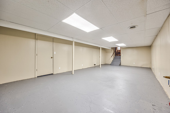 9712 CraigDr-26