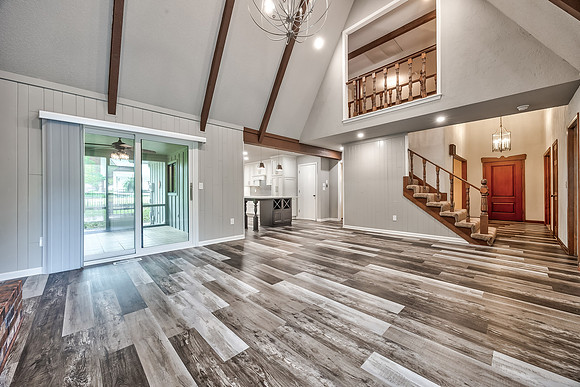 8215RosehillRD-8