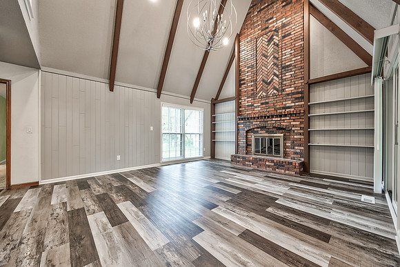 8215RosehillRD-10