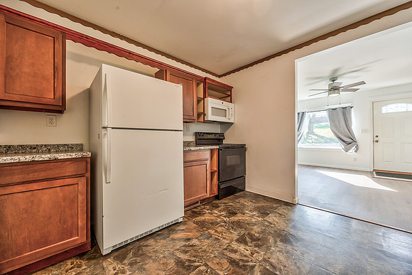 1166KentonST-9