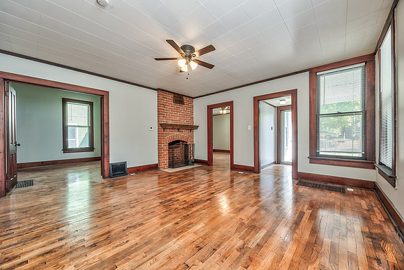 934WSeventhST-18
