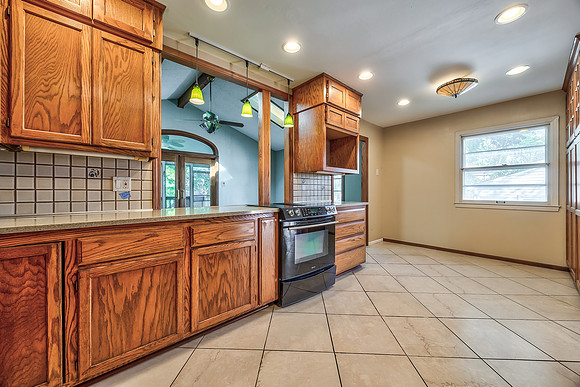 9222W101ST-13