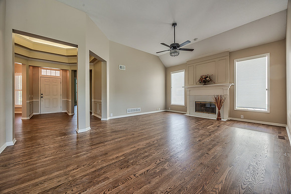 14509HoweDR-13