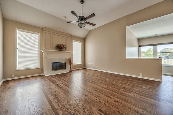 14509HoweDR-12