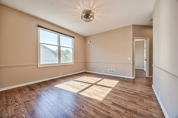 14509HoweDR-25