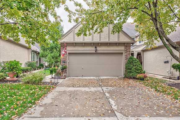 14306RussellST-1