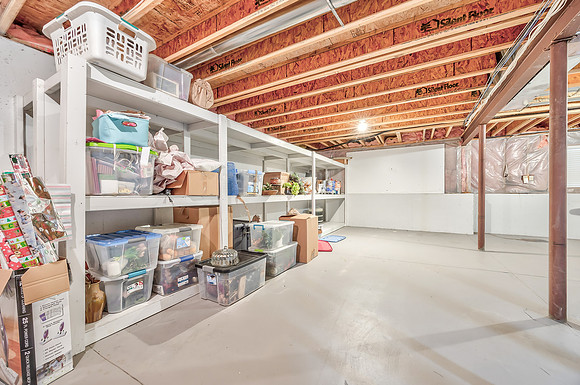 14306RussellST-27