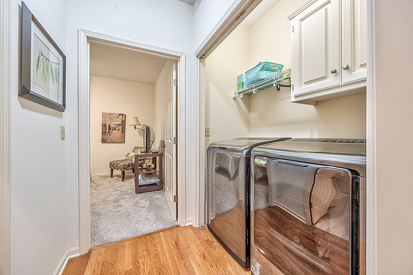 14306RussellST-21