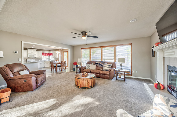 22014W51ST-7