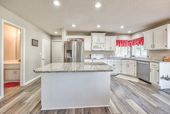 22014W51ST-18