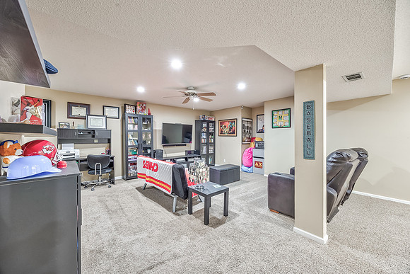 22014W51ST-24