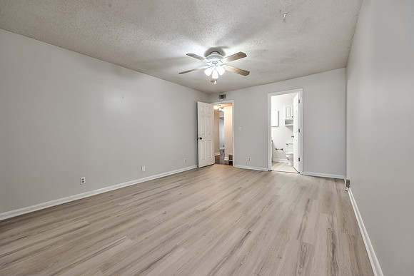 4727Jarboe#83-18