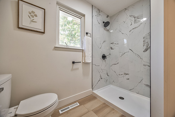 16418W124ST-17