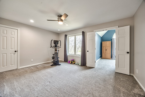 700WhiteOakLn-50