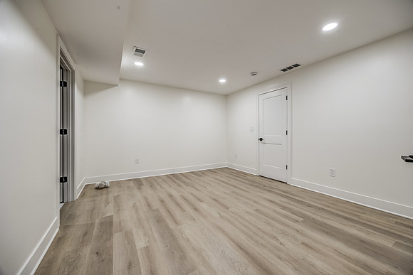 18694W252ST-44
