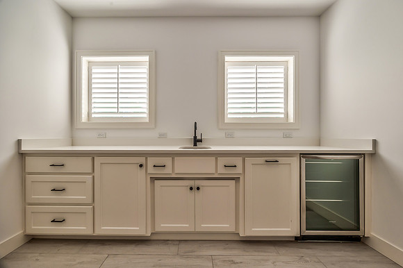 13459W148Cir-32