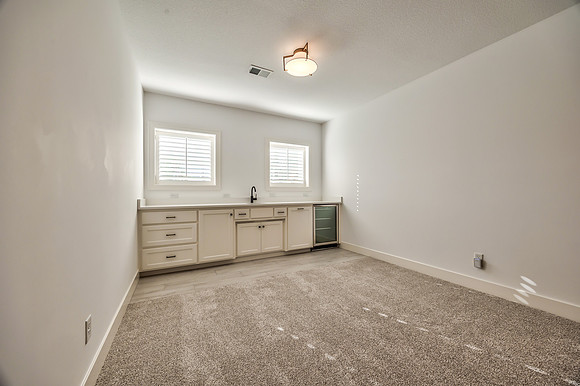 13459W148Cir-31