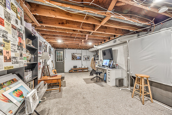 7923Dearborn-38