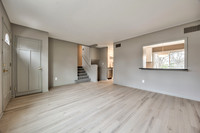 10009GrandviewDr-5