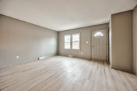 10009GrandviewDr-6