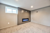 10009GrandviewDr-17