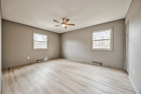 10009GrandviewDr-22