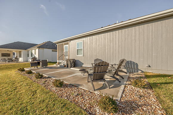 17761Greeley-38