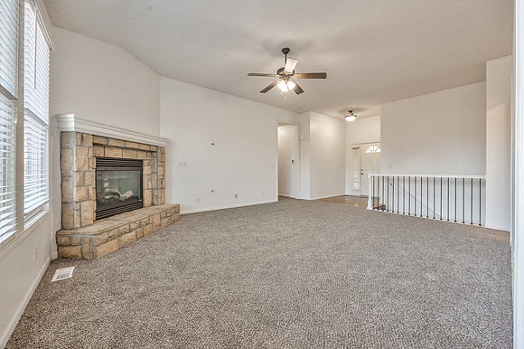 123NIndianWellsDr-7