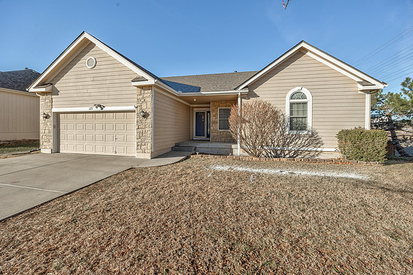 123NIndianWellsDr-3