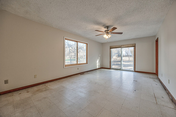 7625BaltimoreAve-12
