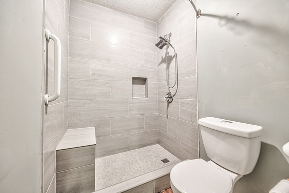 7625BaltimoreAve-15