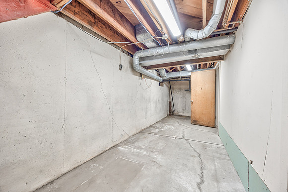 7625BaltimoreAve-19