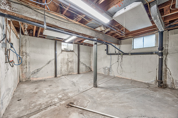 7625BaltimoreAve-21