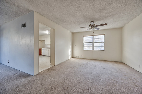 7625BaltimoreAve-24